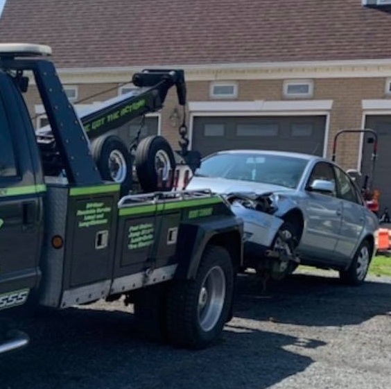 tow truck in Towson Maryland